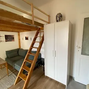  Apartamento Charming In The Heart Of Gellert Area.