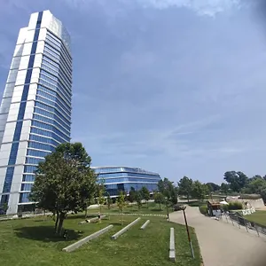 Riverside By The Danube Apartment